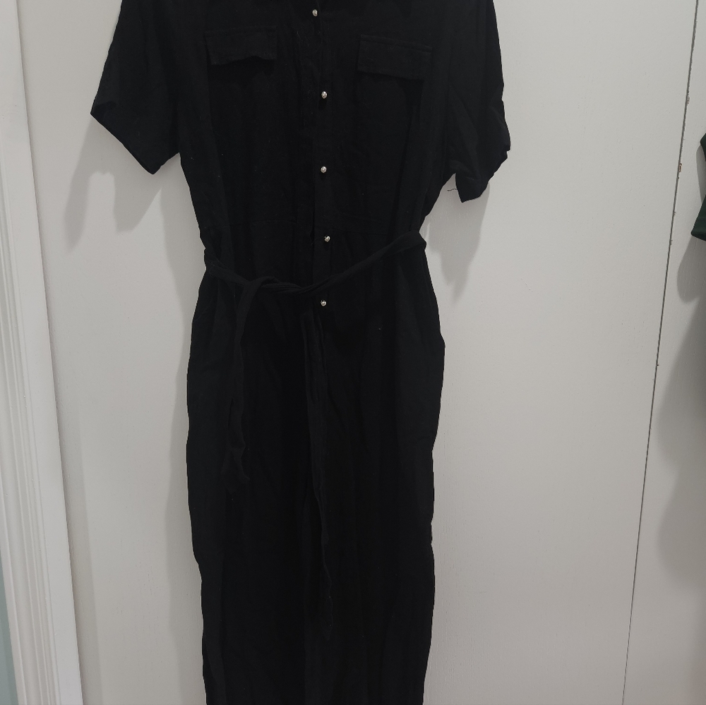 Black Button-Front Jumper with Waist Tie